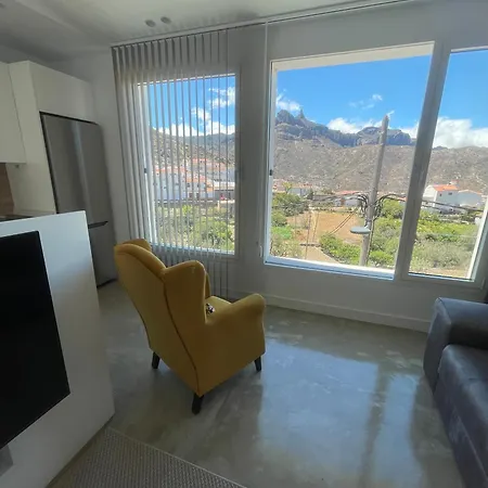 Ventana Del Nublo 2-d * Tejeda (Gran Canaria)